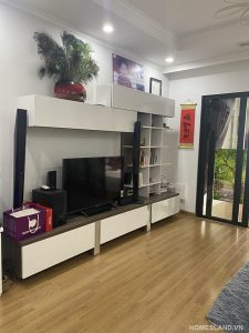 Kệ tivi phòng khách - căn 1 ngủ 55m2 toà R6