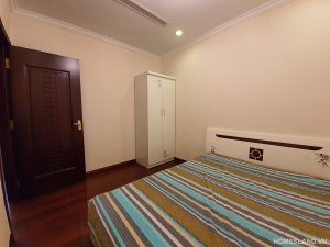 Phòng ngủ nhỏ căn hộ 88m2 royal city
