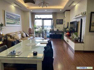 Không gian phòng khách căn hộ R4 3 ngủ